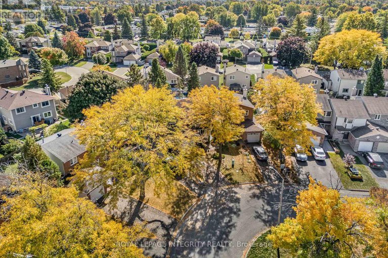 28956681/1454-deavy-way/bilberry-creekqueenswood-heights/ottawa/ontario/K1E2W8_33