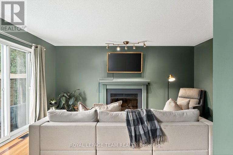 29034997/77-armagh-way/longfields/ottawa/ontario/K2J4C1_16