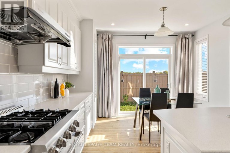 28951687/303-sweetclover-way/avalon-west/ottawa/ontario/K4A1E5_10
