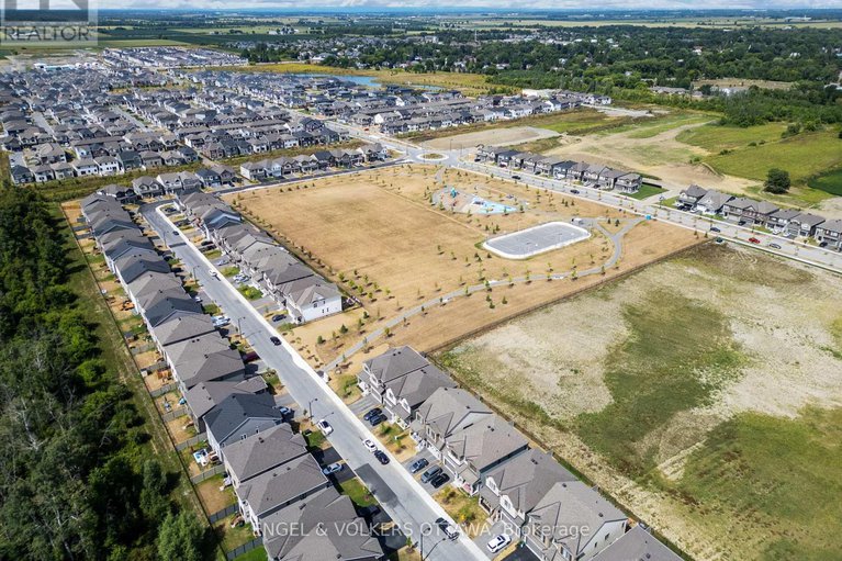 29018606/119-green-ash-avenue/goulbourn-twp-from-franktown-rdsouth-to-rideau/ottawa/ontario/K0A2Z0_50