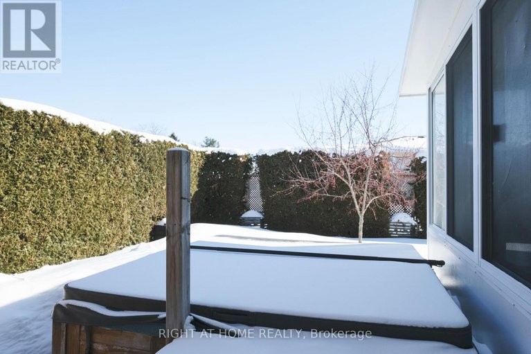 29402320/23-fairview-crescent/arnprior/arnprior/ontario/K7S3V7_23