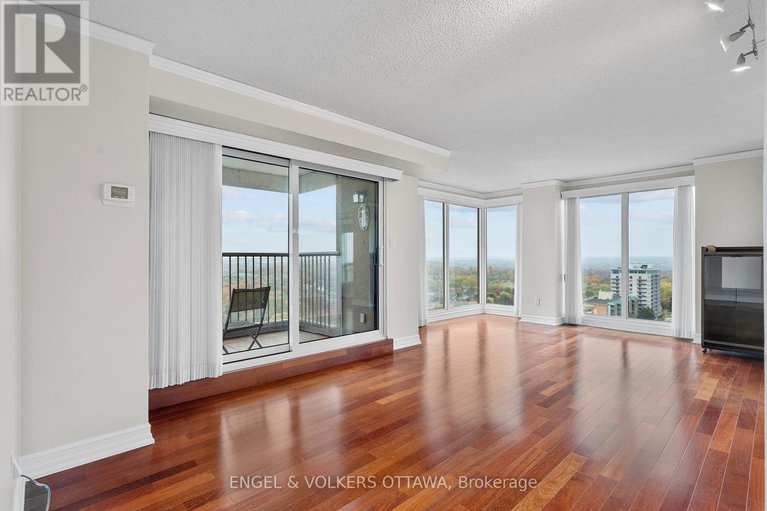 28971106/1604-545-st-laurent-boulevard/viscount-alexander-park/ottawa/ontario/K1K4H9_8