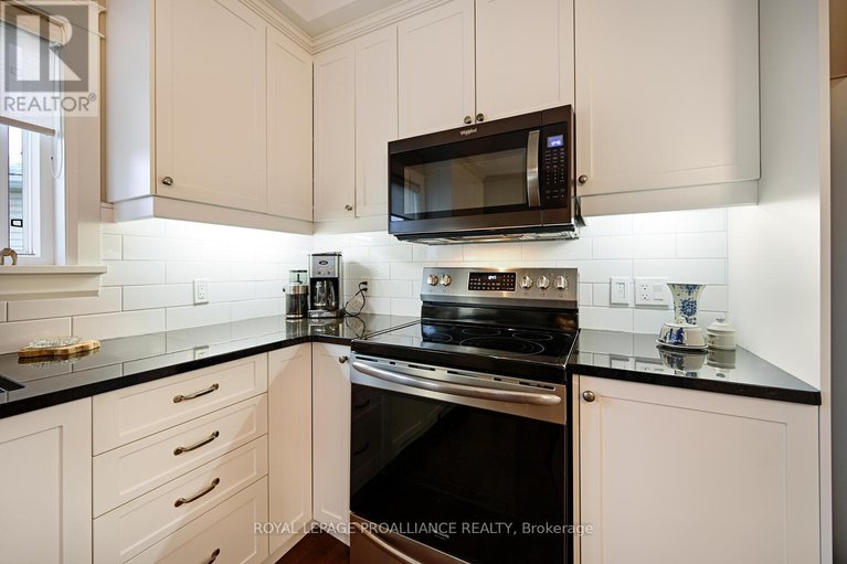 29087560/2a-2495-parkedale-avenue/brockville/ontario/K6V3H2_15