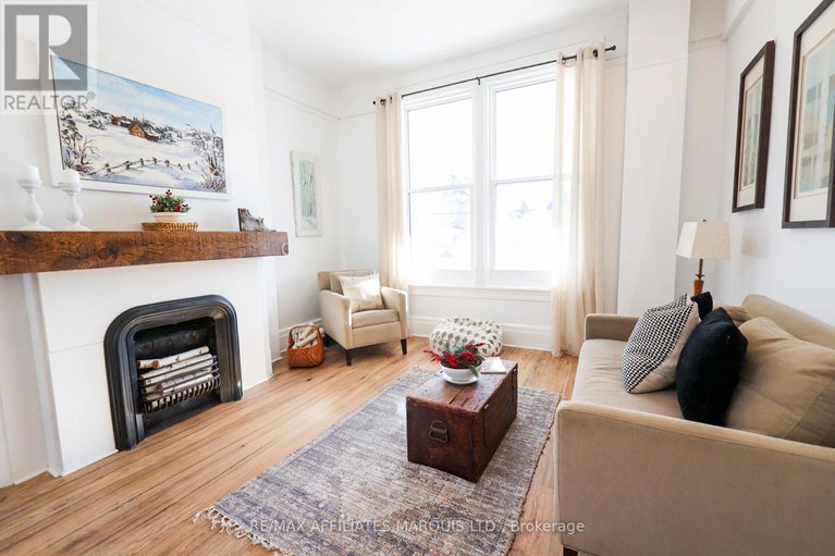 29078821/11-elgin-street-e/alexandria/north-glengarry/ontario/K0C1A0_14