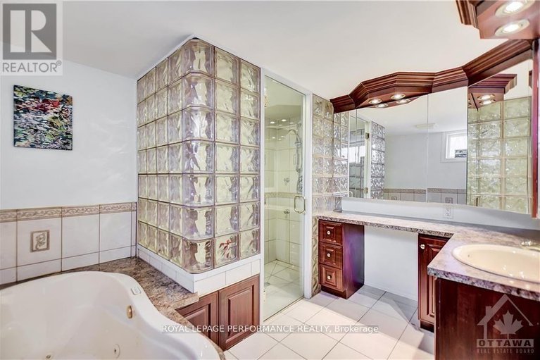 29623678/48-hawthorne-avenue/ottawa-east/ottawa/ontario/K1S0B1_20