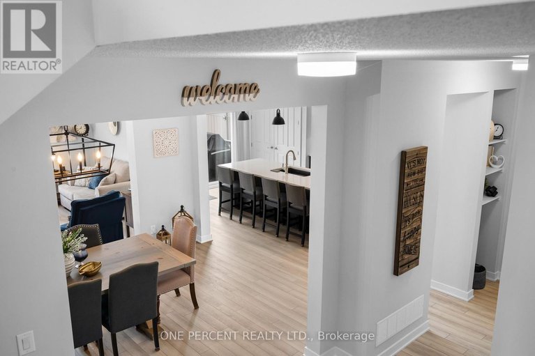 29563341/1002-showman-street/goulbourn-twp-from-franktown-rdsouth-to-rideau/ottawa/ontario/K0A2Z0_37