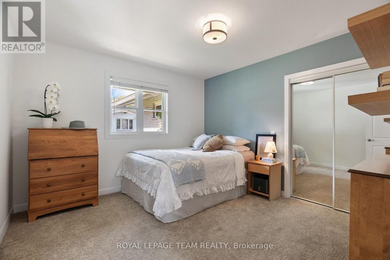 28820217/5409-riverside-crescent/manotick-long-island-nicholls-island/ottawa/ontario/K4M1H1_25
