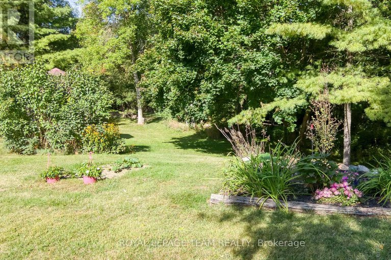 28847636/2828-con10-n/pakenham/mississippi-mills/ontario/K0A2X0_31