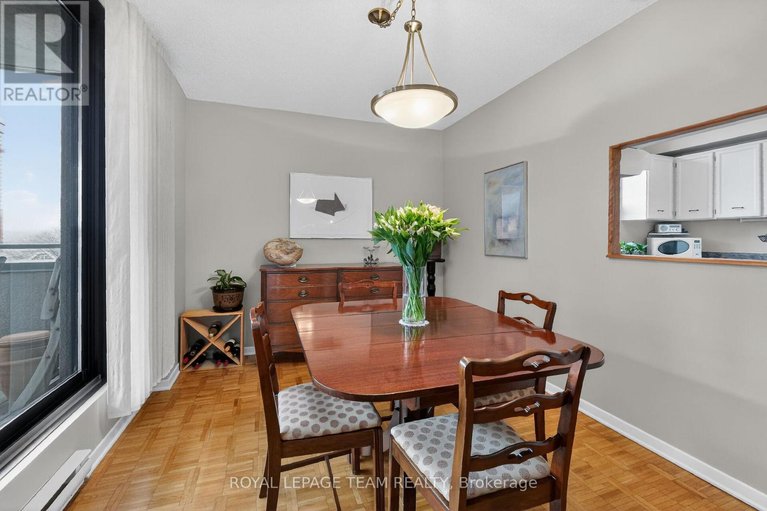 29467731/601-40-arthur-street/west-centre-town/ottawa/ontario/K1R7T5_15