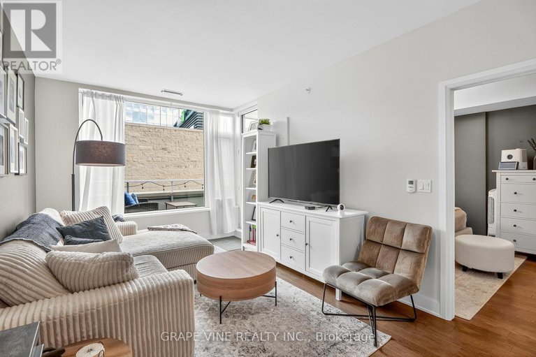 28800170/304-1035-bank-street/glebe/ottawa/ontario/K1S5K3_14