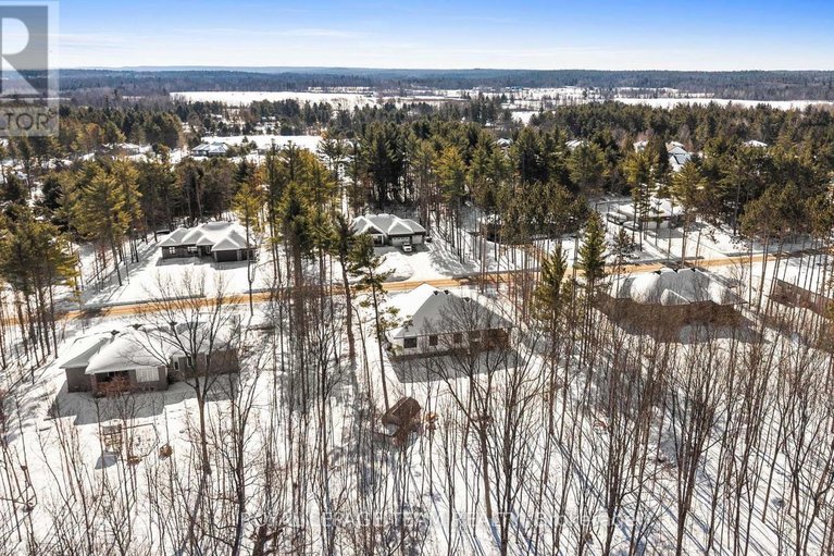 29447129/190-raymond-luhta-crescent/mcnabbraeside-twps/mcnabbraeside/ontario/K7S3G8_84