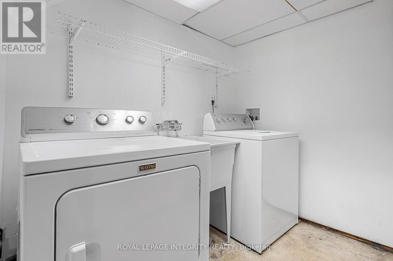 29634426/65-david-drive/meadowlandsst-claire-gardens/ottawa/ontario/K2G2N2_17