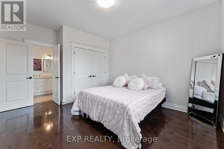 28828001/6984-lakes-park-drive/greely/ottawa/ontario/K4P1P1_23