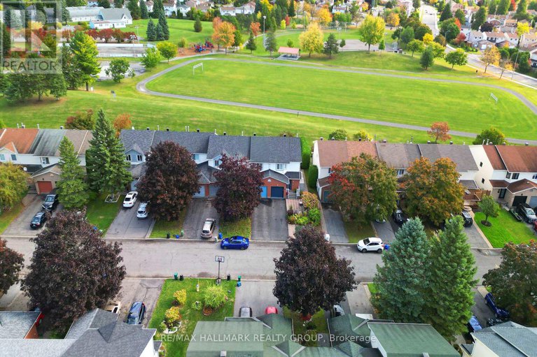 29052935/1415-caravel-crescent/bilberry-creekqueenswood-heights/ottawa/ontario/K1E3X4_2