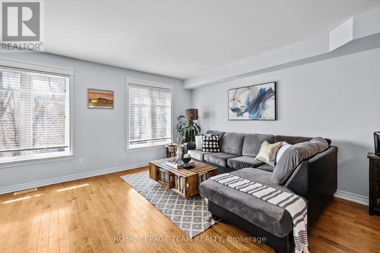 28493803/125-brilia-private/beacon-hill-south/ottawa/ontario/K1J0B7_11