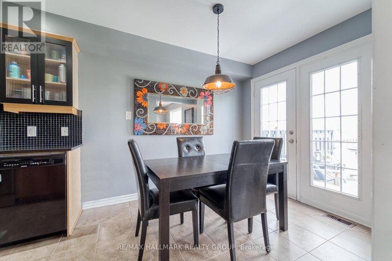 29641406/228-eye-bright-crescent/riverside-southgloucester-glen/ottawa/ontario/K1V2K6_15