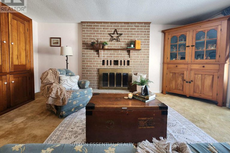 29349471/11-oak-street/augusta-twp/augusta/ontario/K0E1P0_7