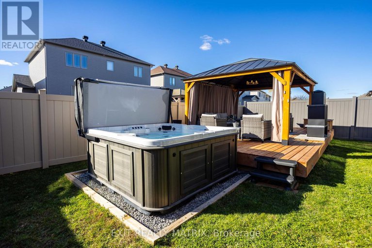 29373646/573-strasbourg-street/embrun/russell/ontario/K0A1W0_40