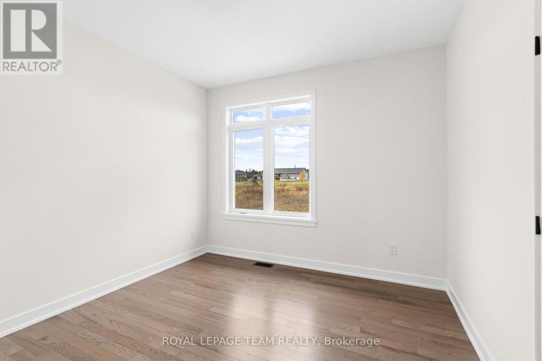 28494507/62-hogan-drive/mcnabbraeside-twps/mcnabbraeside/ontario/K7S0H8_27