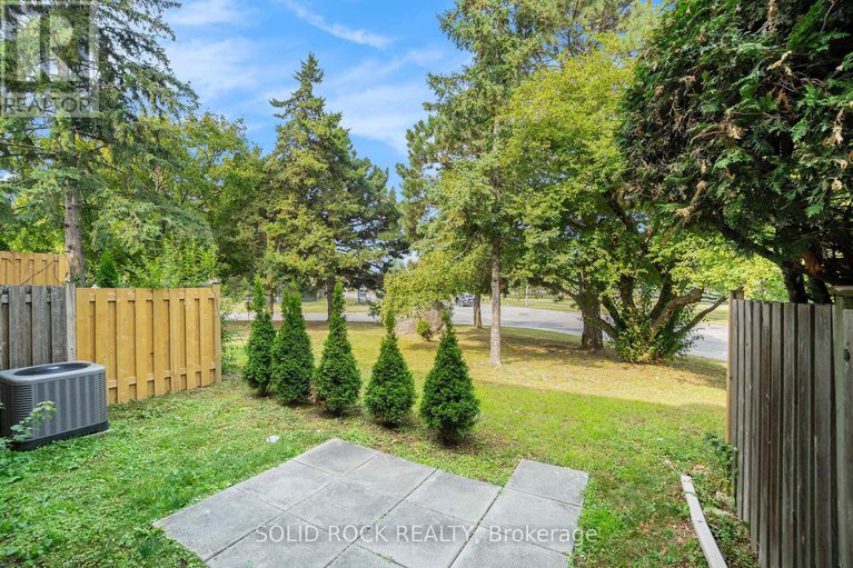 28737979/34-4573-carrington-place/pineview/ottawa/ontario/K1B4P8_27