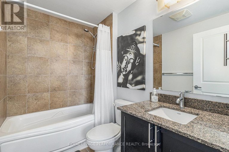 29049673/1204-90-landry-street/vanier/ottawa/ontario/K1L0A9_15