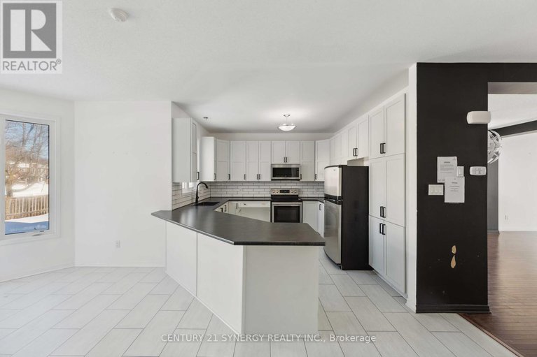28249303/59-baywood-drive/stittsville-south/ottawa/ontario/K2S2H5_7