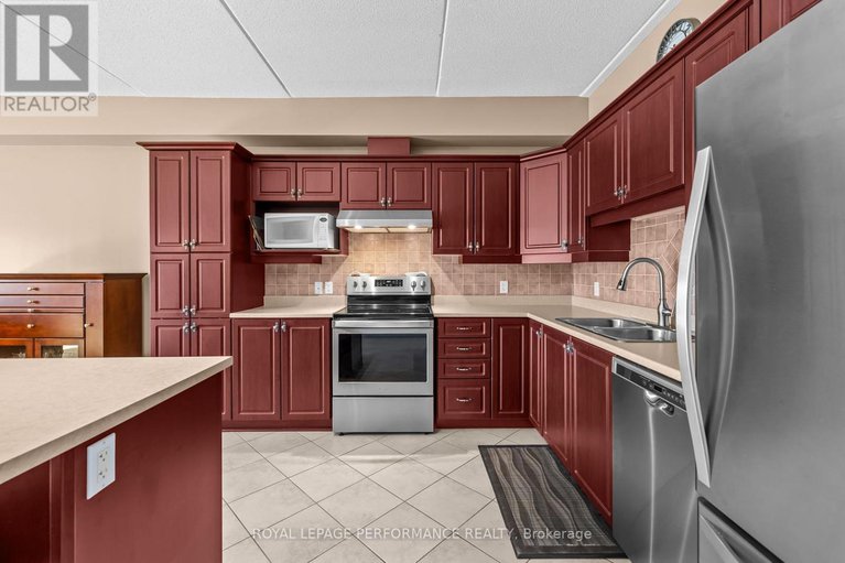 29447131/206-2360-albert-street/town-of-rockland/clarence-rockland/ontario/K4K0C4_18