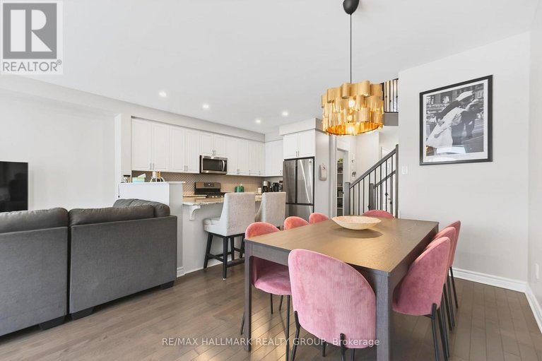 29457178/60-jardiniere-street/remainder-of-stittsville-area/ottawa/ontario/K2S2K2_13