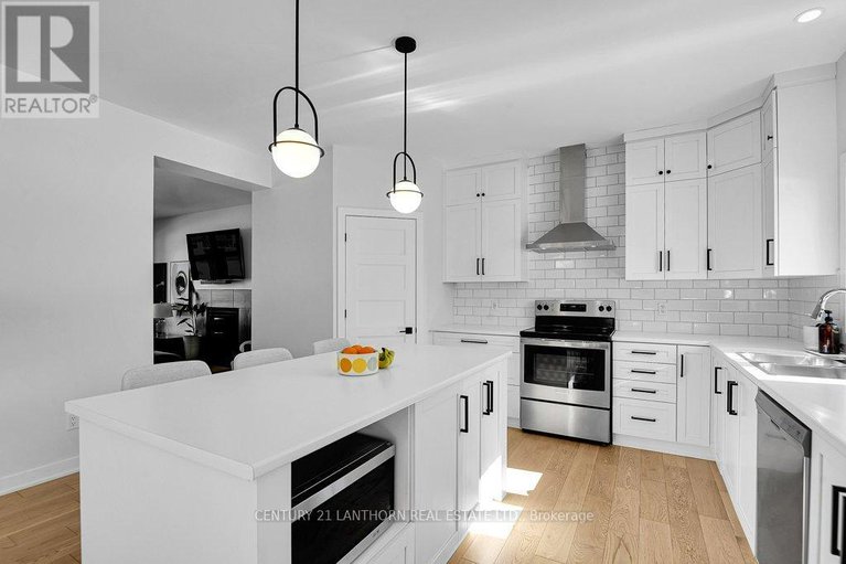 28248513/1144-avignon-street/embrun/russell/ontario/K0A1W0_14