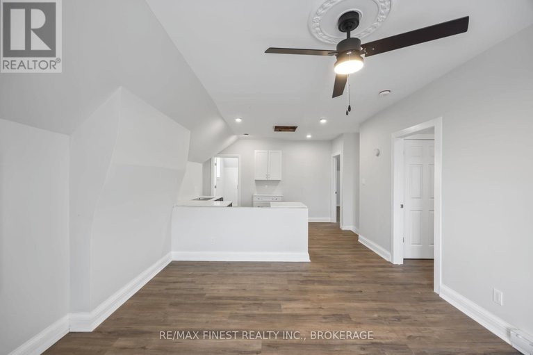 29319562/10-victoria-avenue/brockville/brockville/ontario/K6V2B1_28