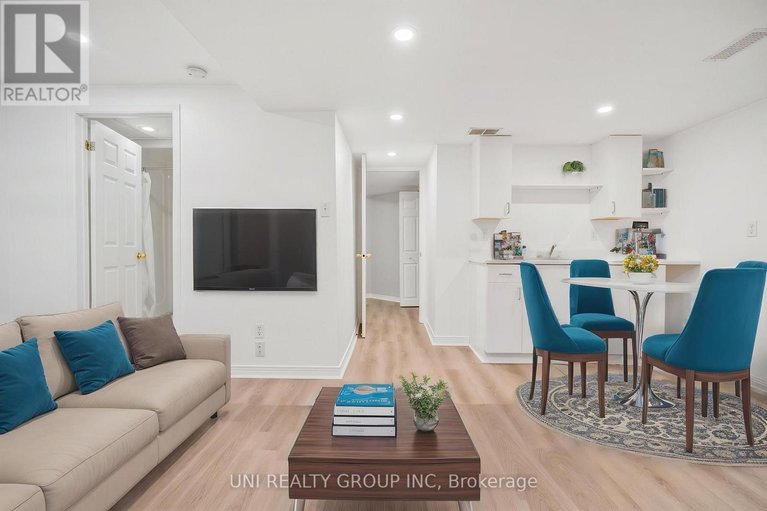 28314032/114-thornbury-crescent/centrepointe/ottawa/ontario/K2G6C3_42