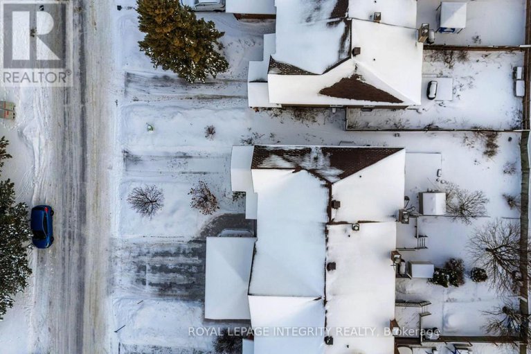 29226224/13-robarts-crescent/katimavik/ottawa/ontario/K2L3Z6_32