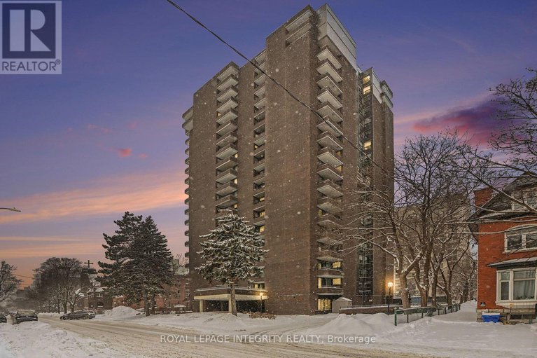 29302409/304-71-somerset-street-w/ottawa-centregolden-triangle/ottawa/ontario/K2P2G2_1