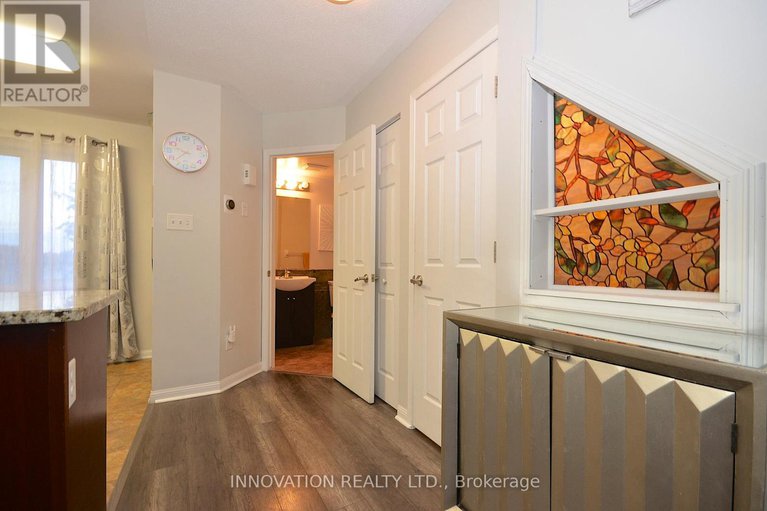 28768924/706-sanibel-private/westcliffe-estates/ottawa/ontario/K2H0A8_15