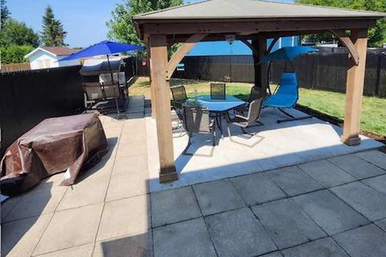 29466998/296-bonavista-street/town-of-rockland/clarence-rockland/ontario/K4K1N8_39