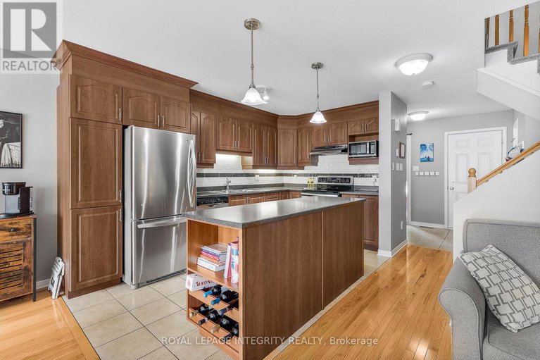 29054392/216-eliot-street/town-of-rockland/clarence-rockland/ontario/K4K0E6_7