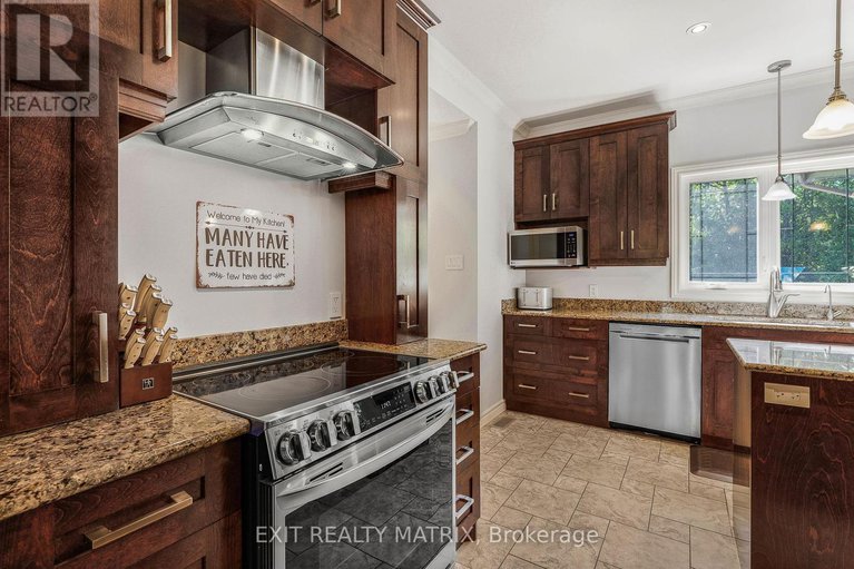 28874857/15-davidson-street/champlain-twp/champlain/ontario/K0B1K0_17