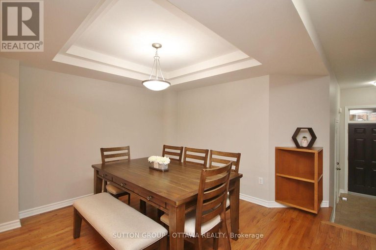 28983773/1267-shillington-avenue/carlington/ottawa/ontario/K1Z8A1_21