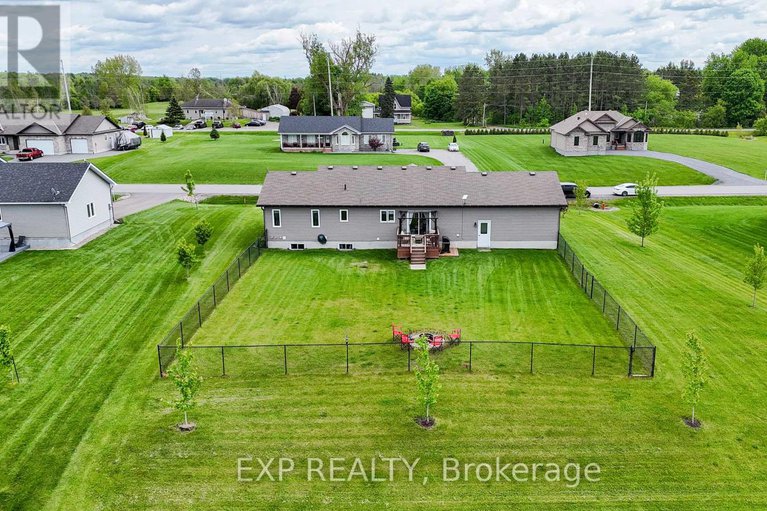 28570678/2892-south-nation-way/north-dundas-mountain-twp/north-dundas/ontario/K0E1W0_35