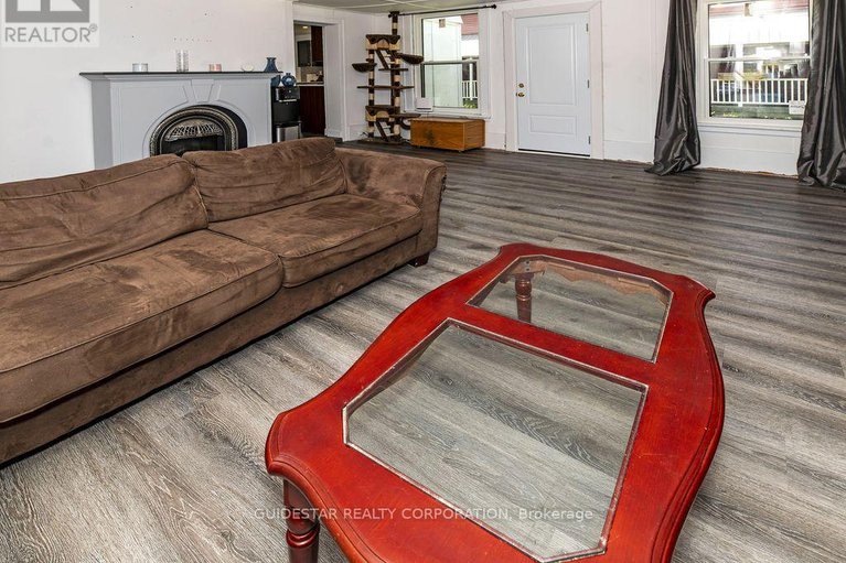28536077/227-prescott-street/kemptville/north-grenville/ontario/K0G1J0_19