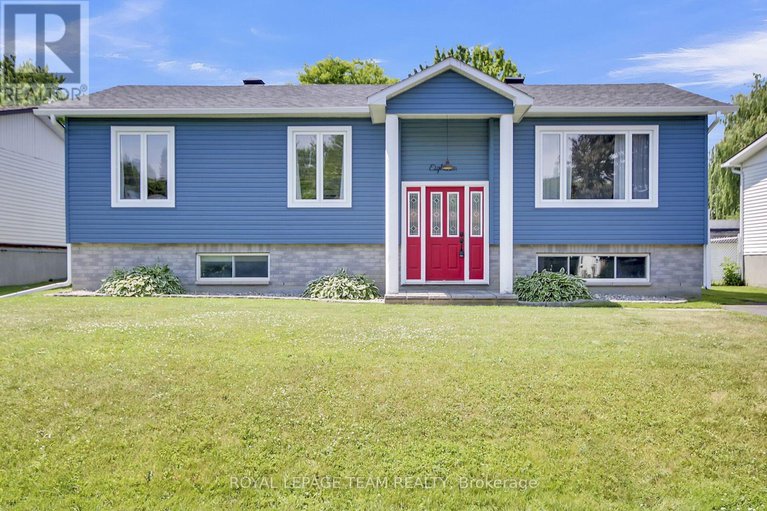 18 Dowdall Crescent