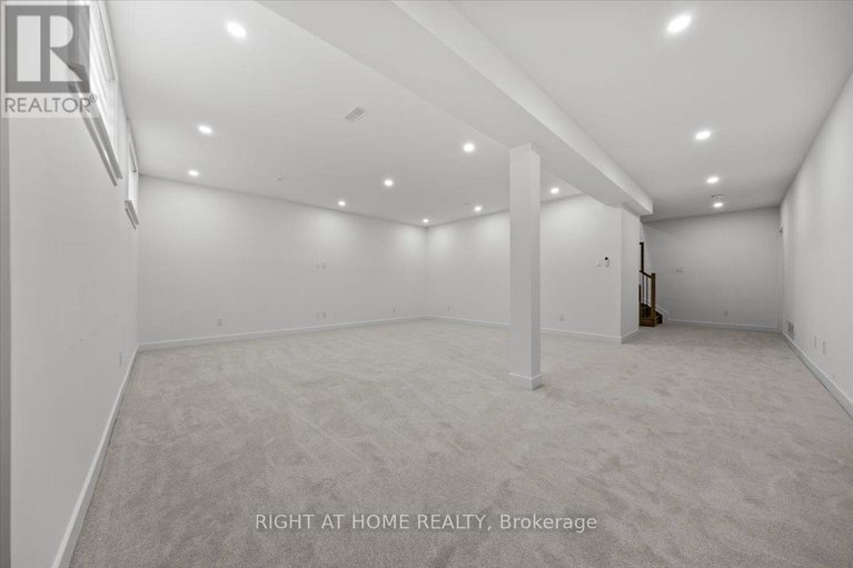 28770534/610-kenabeek-terrace/riverside-southgloucester-glen/ottawa/ontario/K4M0M3_39