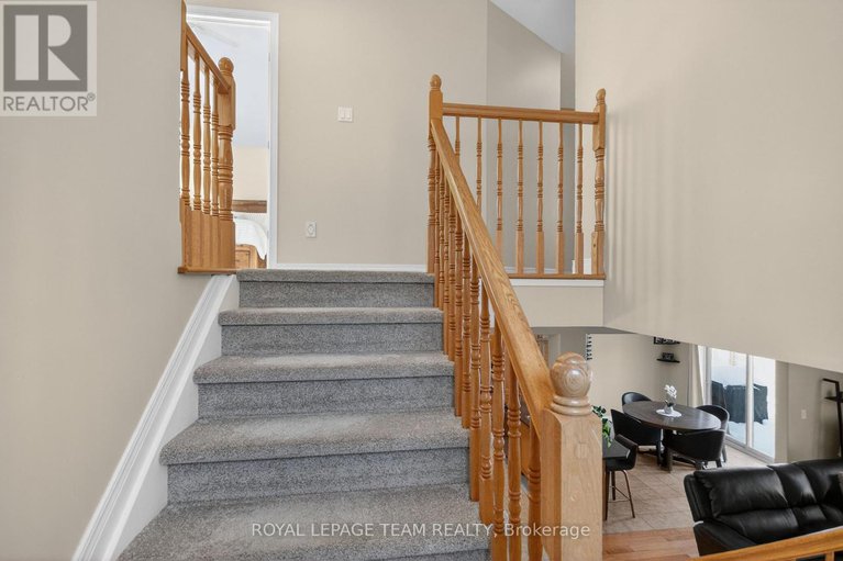 29402323/6291-ottawa-street-w/richmond/ottawa/ontario/K0A2Z0_26