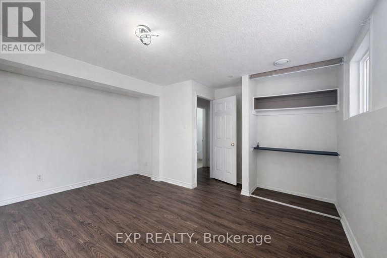 29445569/11c-sonnet-crescent/westcliffe-estates/ottawa/ontario/K2H8W8_36