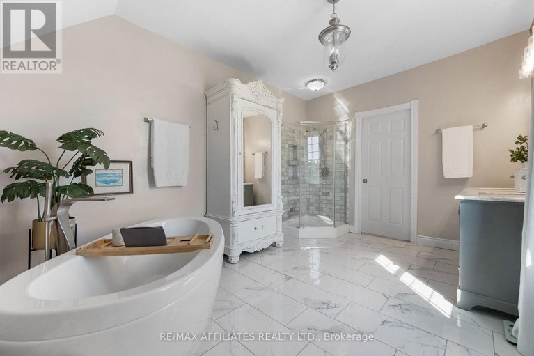 28533725/2543-county-12-road/north-stormont-finch-twp/north-stormont/ontario/K0C1G0_23