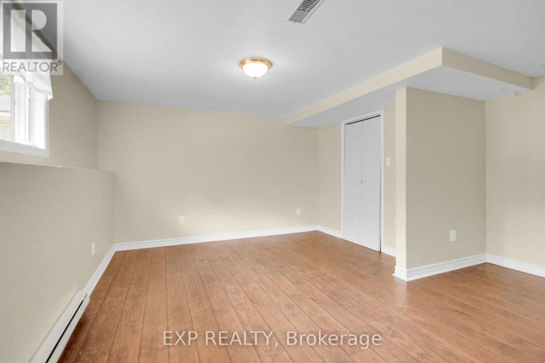 28592980/182-robertson-drive/lanark-highlands-lanark-village/lanark-highlands/ontario/K0G1K0_29