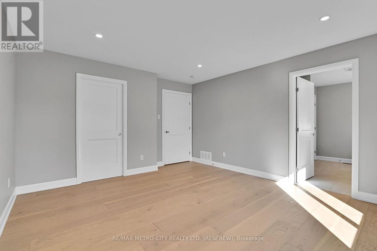 28406603/16-red-door-lane/horton-twp/horton/ontario/K7V3Z8_23
