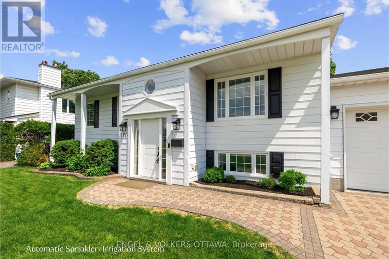 28613590/20-assiniboine-drive/borden-farmstewart-farmcarleton-heightsparkwood-hills/ottawa/ontario/K2E5R7_2