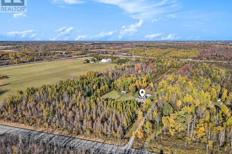 29015814/7521-fourth-line-road/rideau-twp-s-of-reg-rd-6-e-of-mccordick-rd/ottawa/ontario/K0G1J0_47