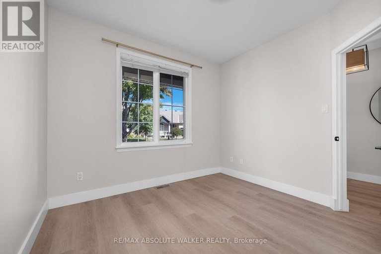 28873782/88-maple-stand-way/barrhaven-east/ottawa/ontario/K2G6V1_32
